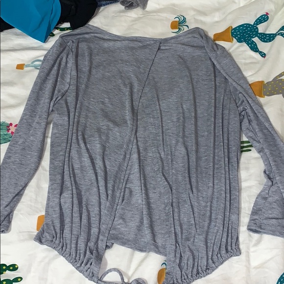 Grey 3/4 Sleeve Open Back Shirt - Picture 2 of 3